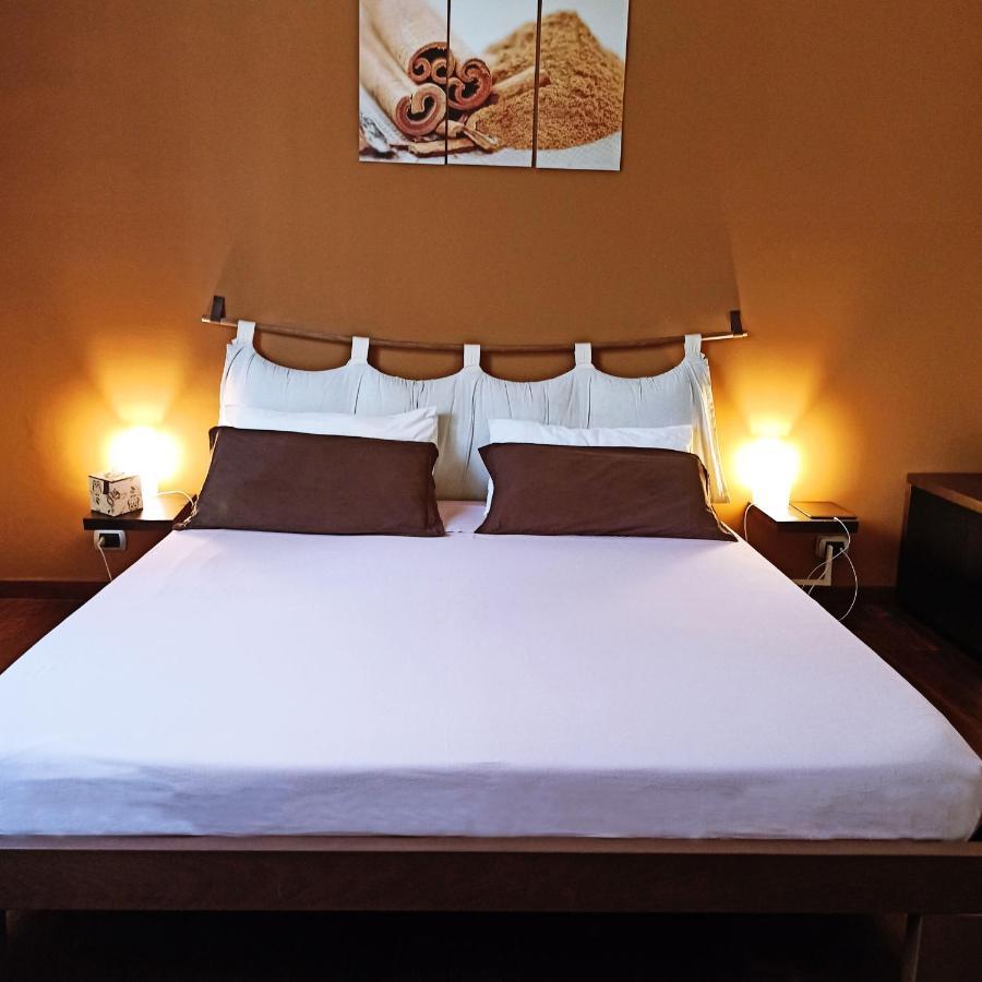 Double Room Private External Bathroom